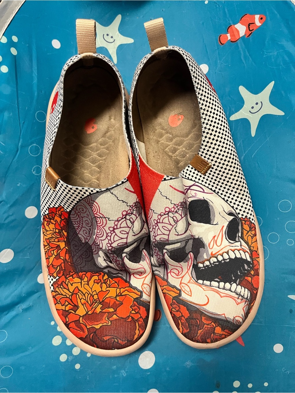 UIN Toledo skeleton shoes